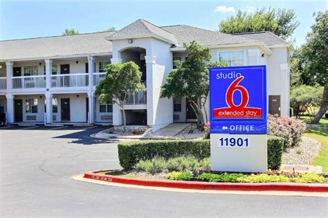 cheap hotels in austin area